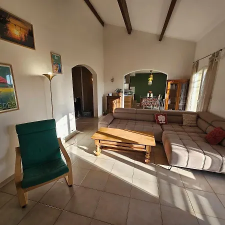 Villa Typique Entre Terre Et Hyères